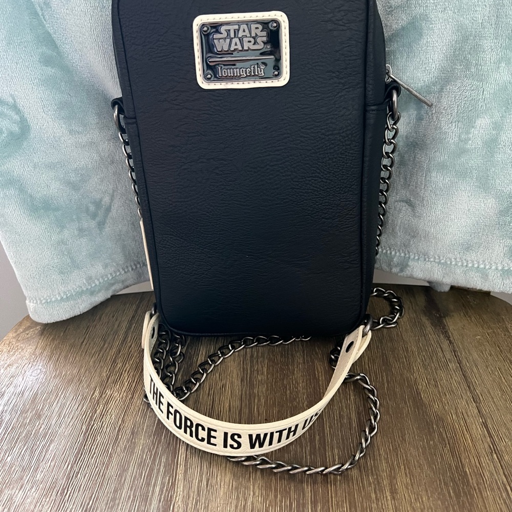Star Wars Women Of The Galaxy Loungefly Crossbody Bag Disney Parks NWOT - Picture 2 of 2